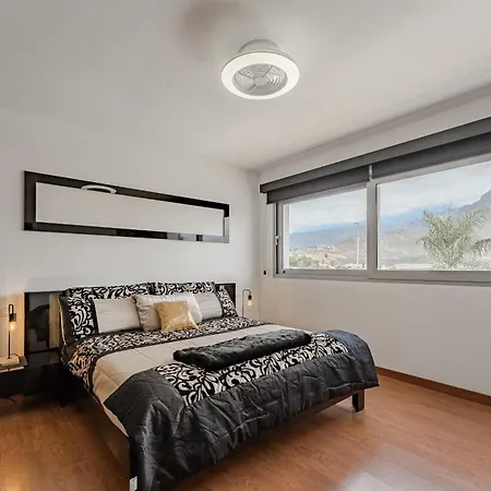 The Eagles Адехе