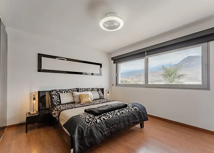 The Eagles أذيخي